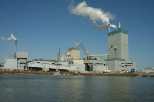 Image of the Dryden Mill on Wabigoon Lake, Ontario